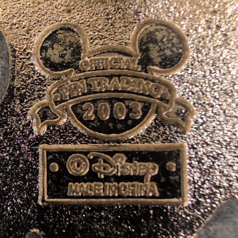 Disney Pin 2003 Donald Duck Tourist Mickey Ears Hat Map Trading Pin Enamel - Picture 4 of 4
